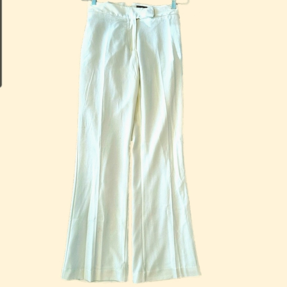 NEW Adrienne Vittadini Off-White Trousers